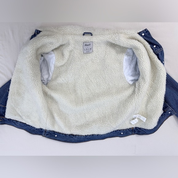 Denim&Co. Sherpa Lined Denim Jacket - Mid-Wash - 4 - Picture 8 of 13